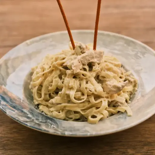 Tavuklu Fettuccine